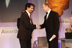 Faisal Islam winning JST/RTS Young Journalist of the Year award in 2006